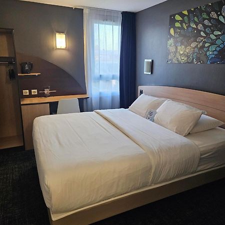 Kyriad Niort-Espace Mendesfrance Ngoại thất bức ảnh