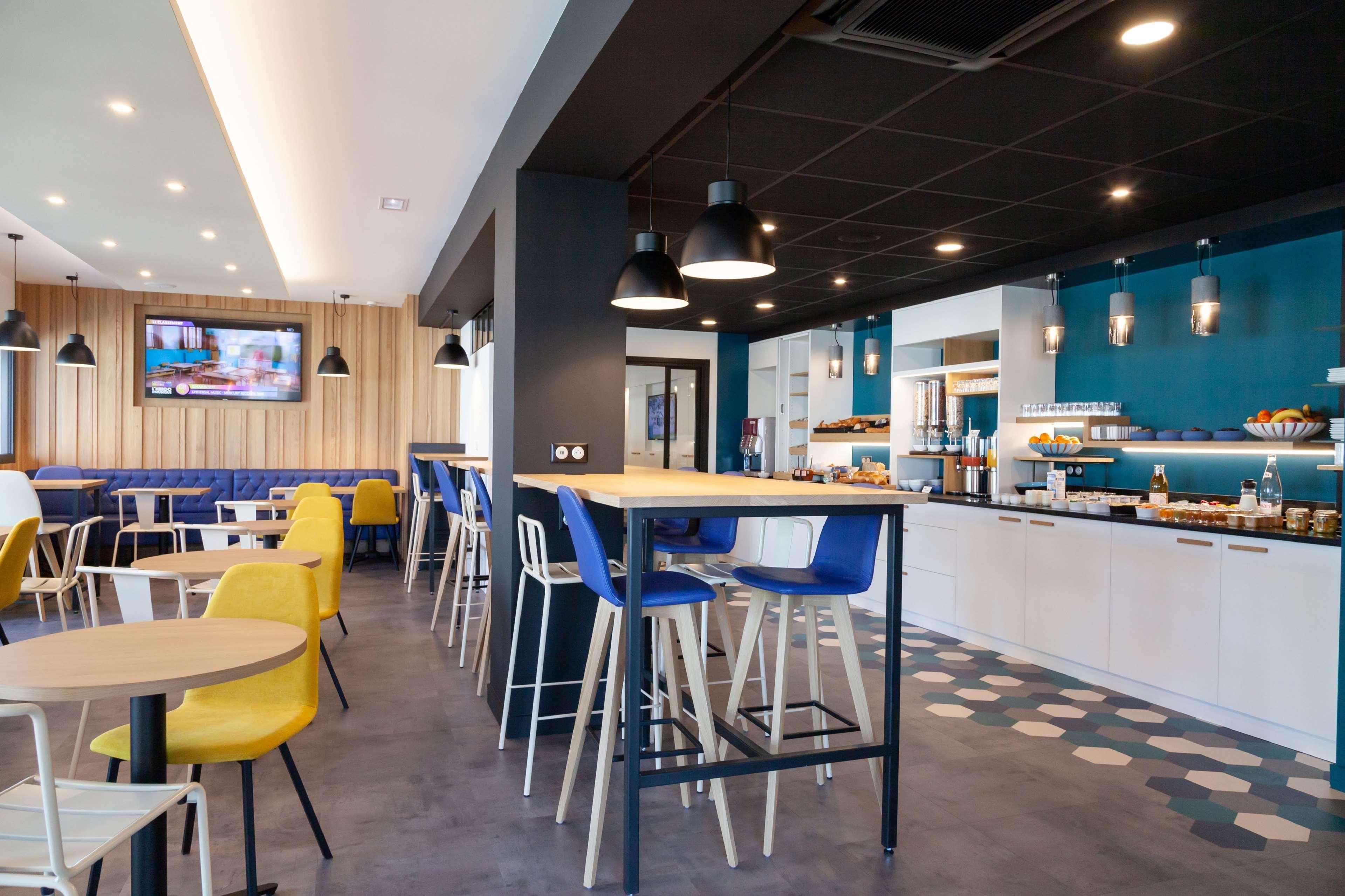 Kyriad Niort-Espace Mendesfrance Ngoại thất bức ảnh