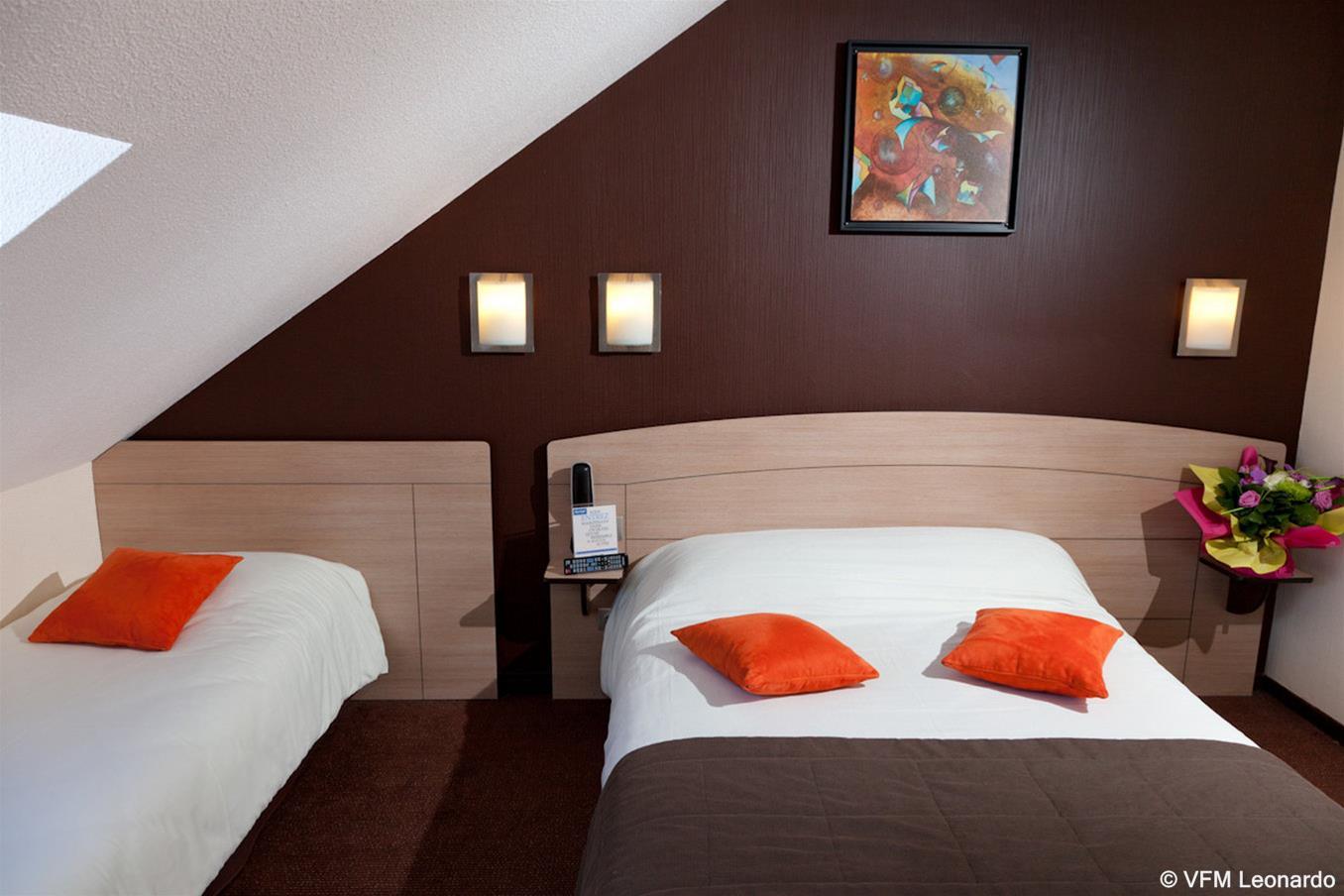 Kyriad Niort-Espace Mendesfrance Ngoại thất bức ảnh