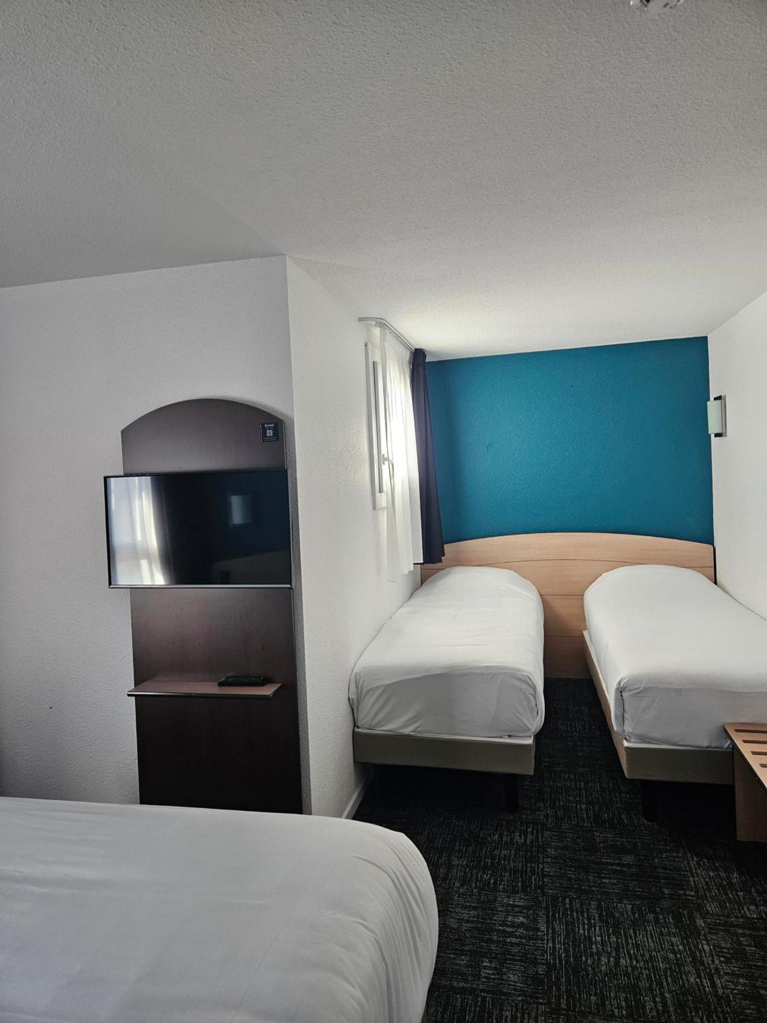 Kyriad Niort-Espace Mendesfrance Ngoại thất bức ảnh